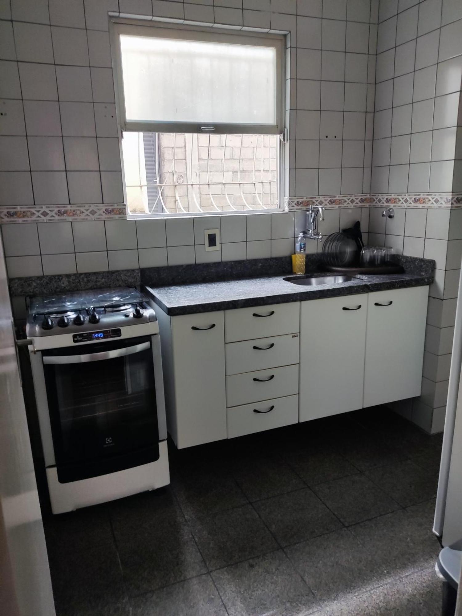 Apto Com Suite, Garagem, Localizacao Privilegiada * Belo Horizonte