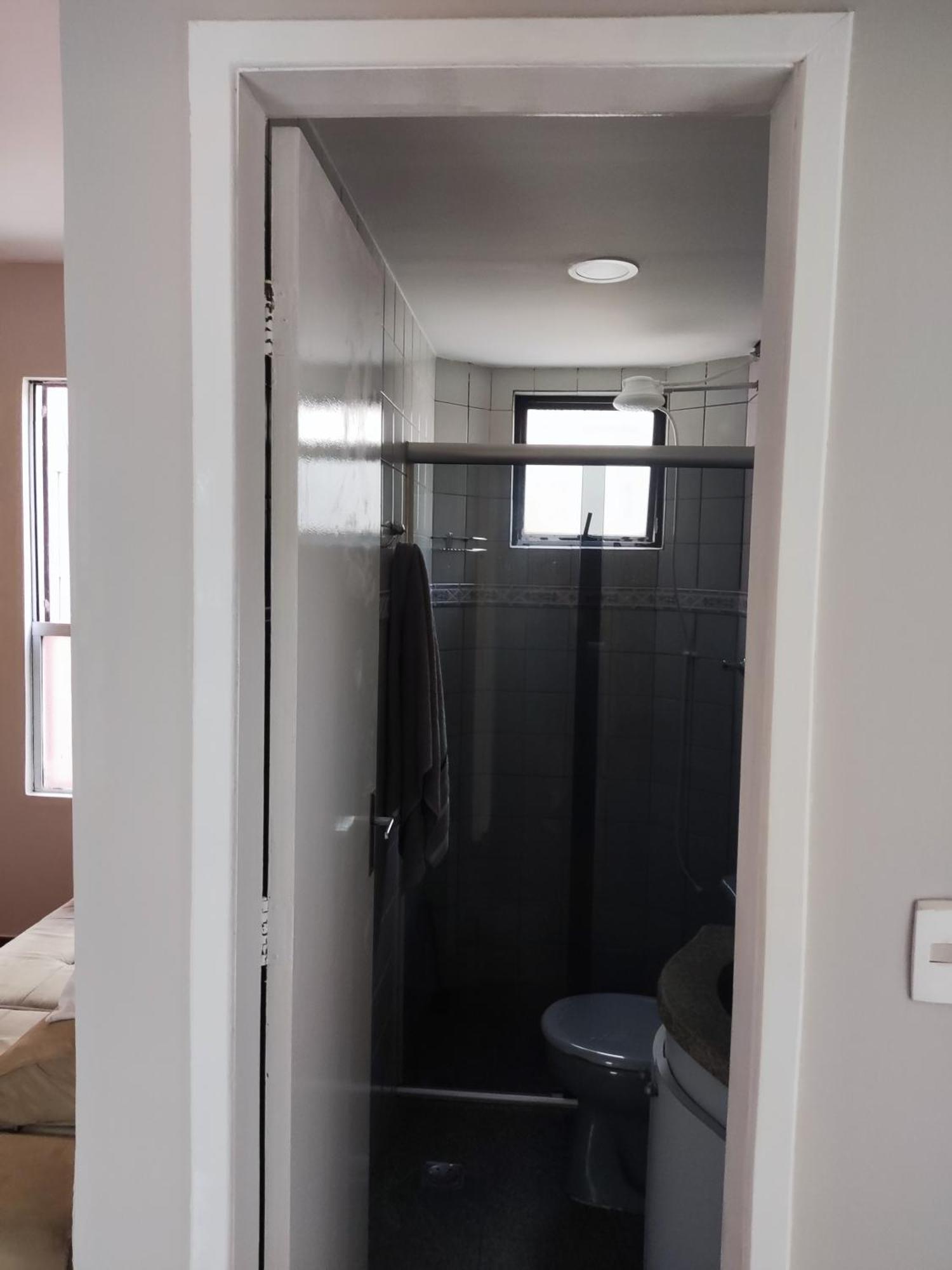 Apto Com Suite, Garagem, Localizacao Privilegiada *