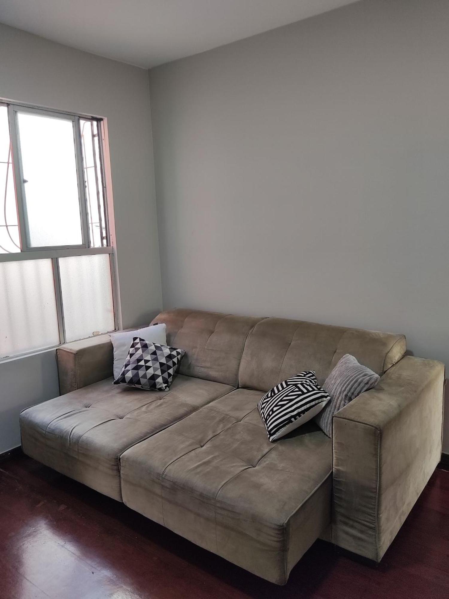 Apartamento Apto Com Suite, Garagem, Localizacao Privilegiada *
